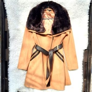 Via Spiga Women's Brown Trench Coat with Faux Fur Collar Sz 10